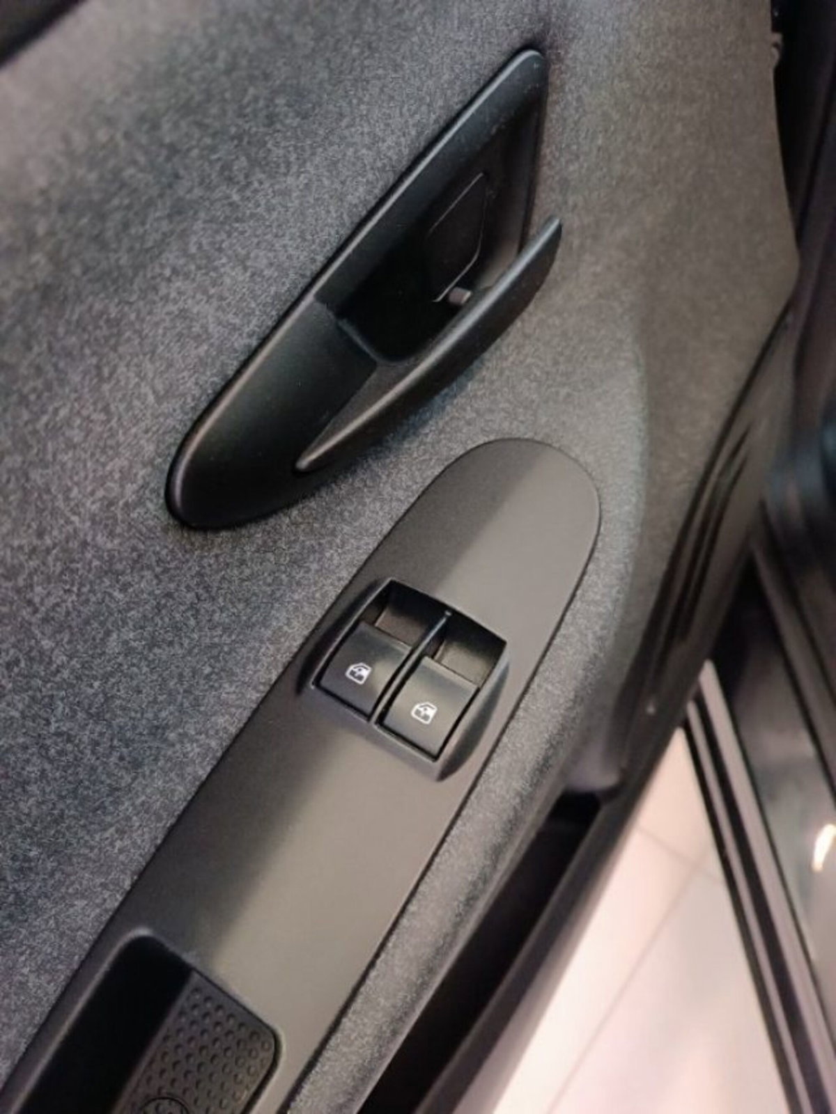 Lancia Ypsilon 1.0 FireFly 5 porte S&S Hybrid Gold Plus (18)