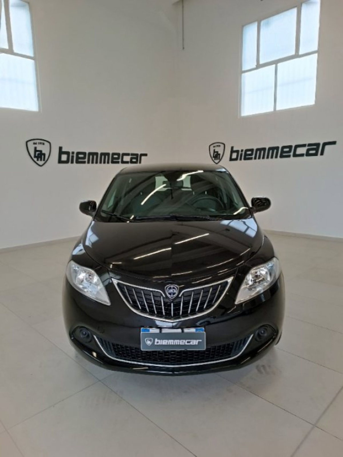 Lancia Ypsilon 1.0 FireFly 5 porte S&S Hybrid Gold Plus (3)