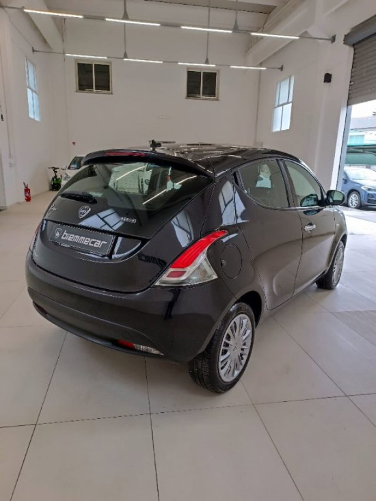 Lancia Ypsilon 1.0 FireFly 5 porte S&S Hybrid Gold Plus (5)
