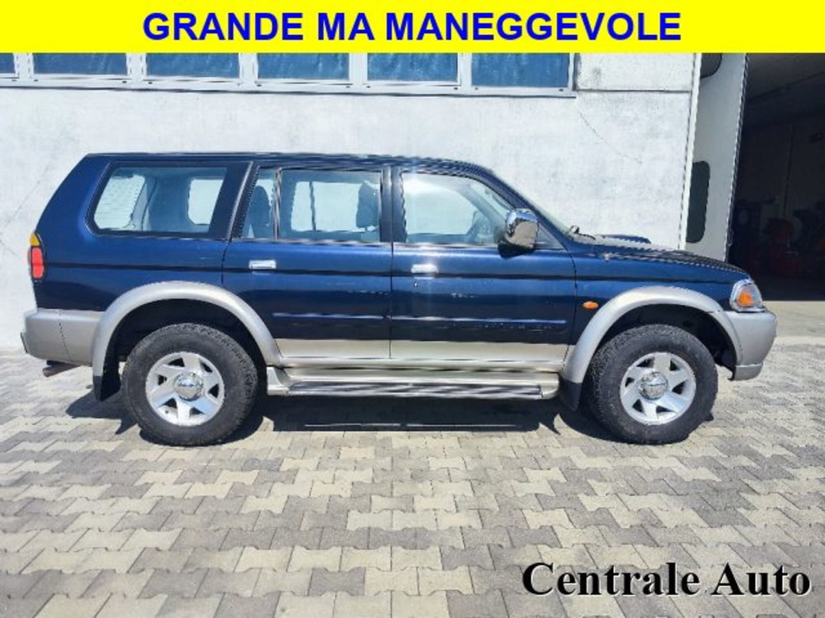 Mitsubishi Pajero 2.5 TDI GLS Target (11)
