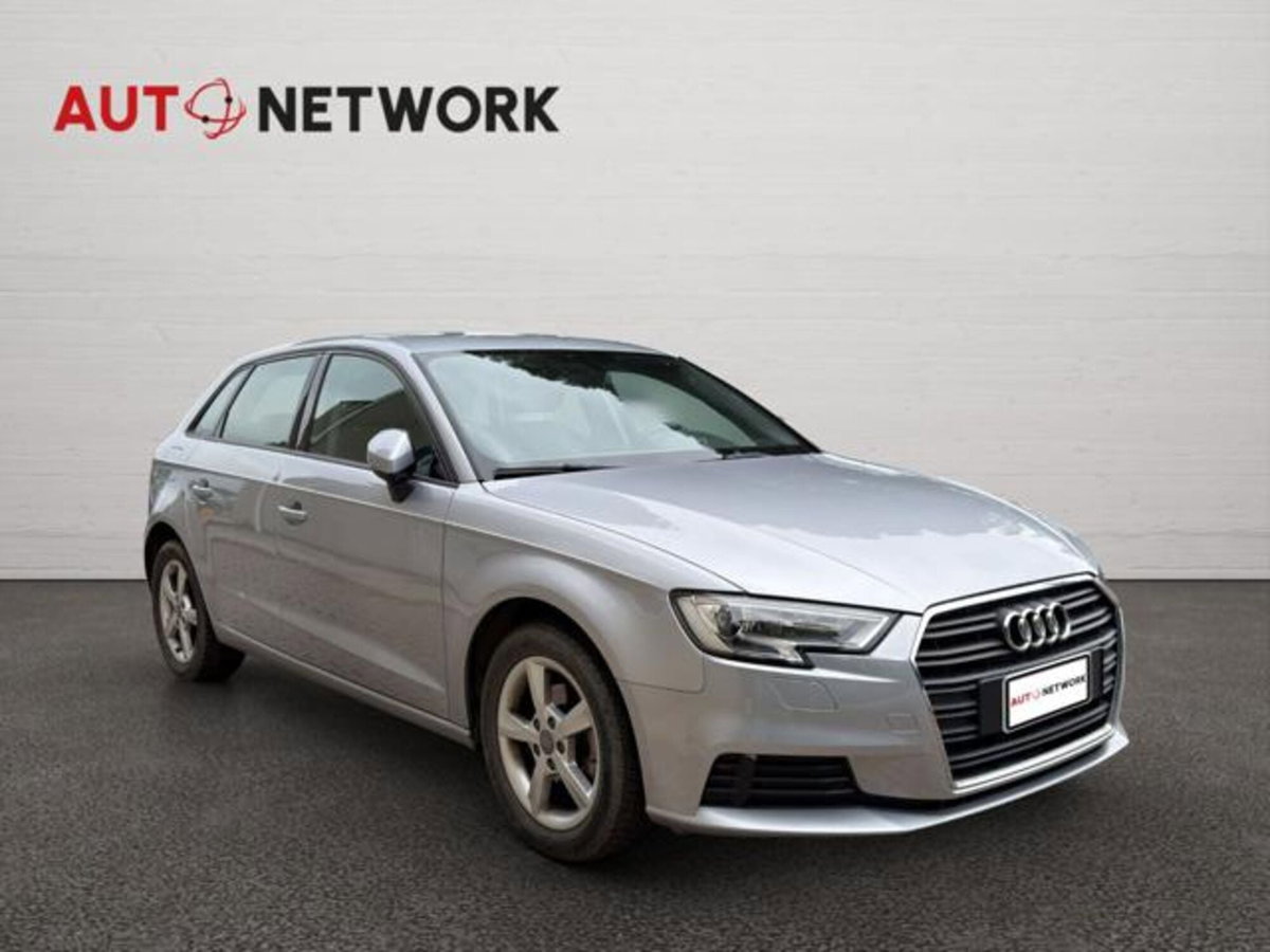 Audi A3 1.6 TDI Business (3)