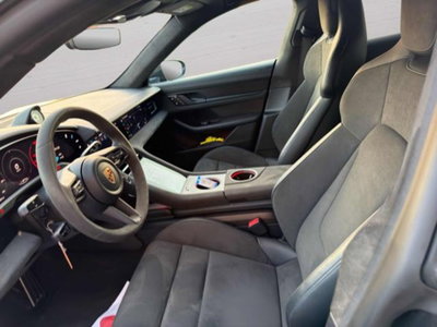 Porsche Taycan Sport Turismo GTS Sport Turismo (9)