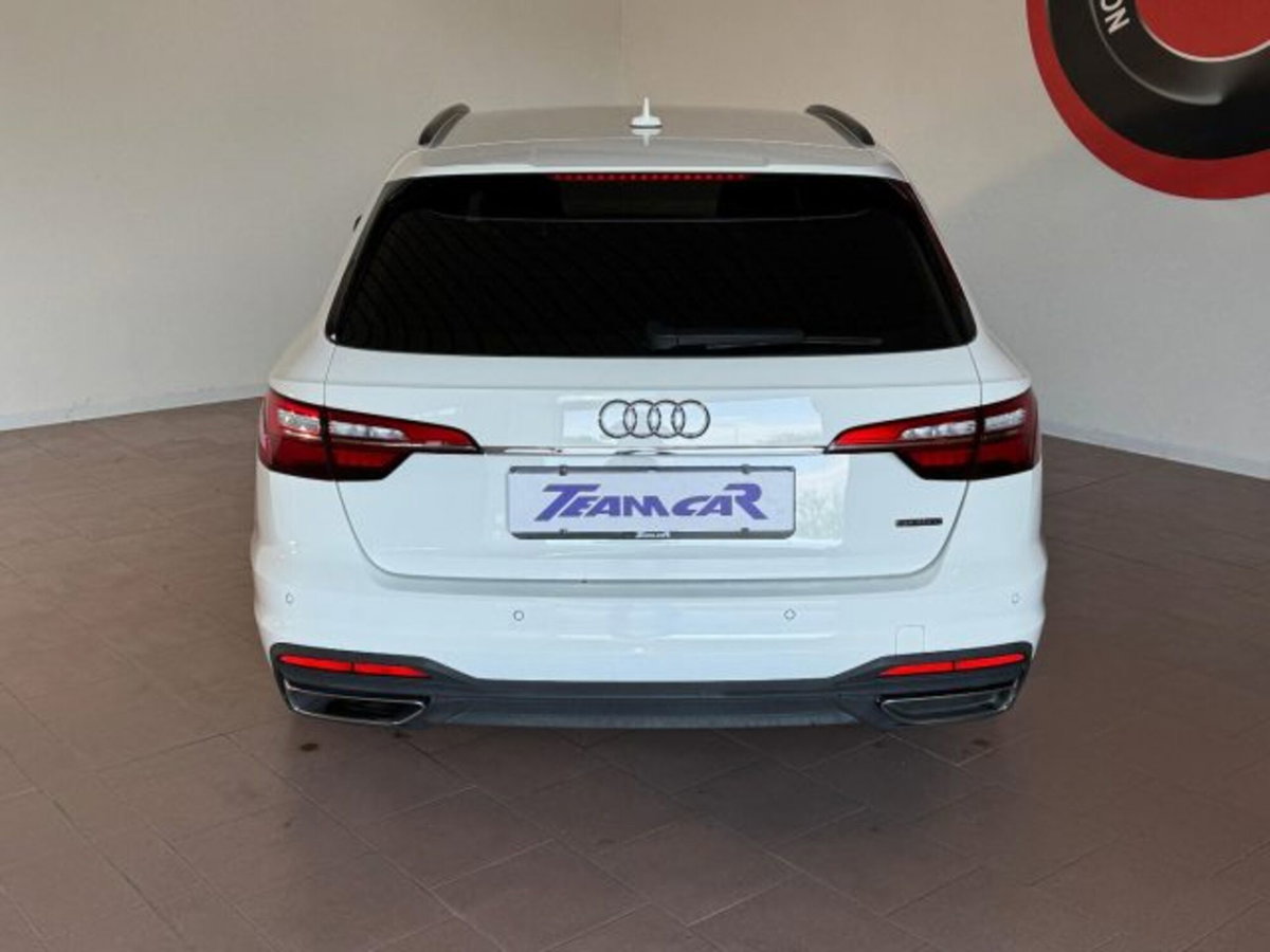 Audi A4 Avant 40 TDI quattro S tronic Business Advanced (4)