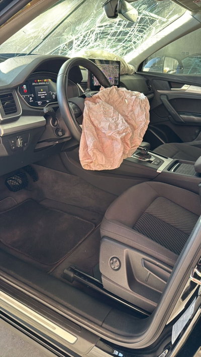 Audi Q5 40 TDI 204 CV quattro S tronic Business (14)