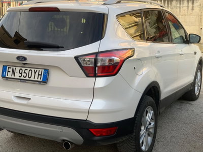Ford Kuga 1.5 TDCI 120 CV S&S 2WD Titanium (4)