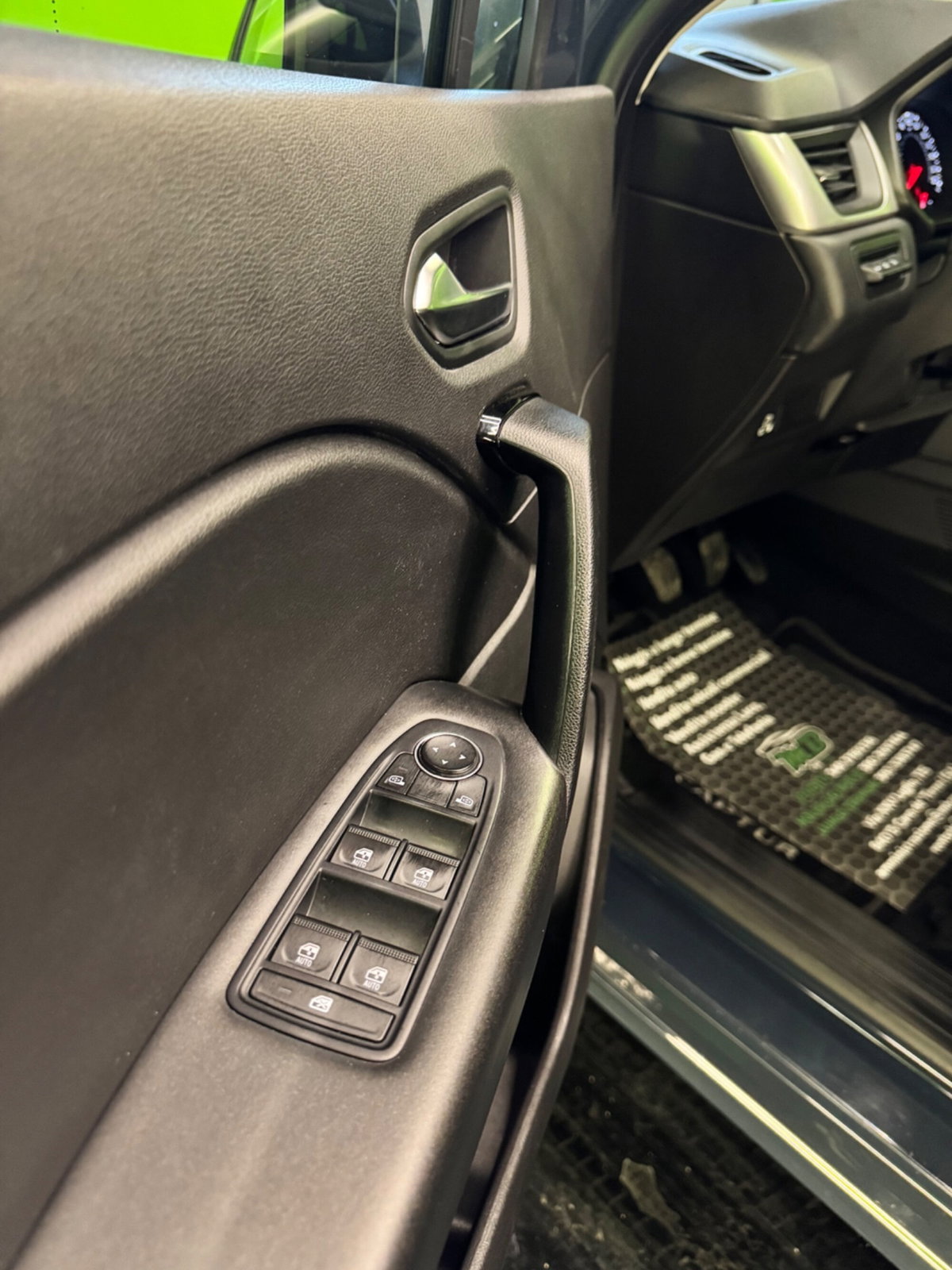 Renault Captur TCe 100 CV GPL Equilibre (18)