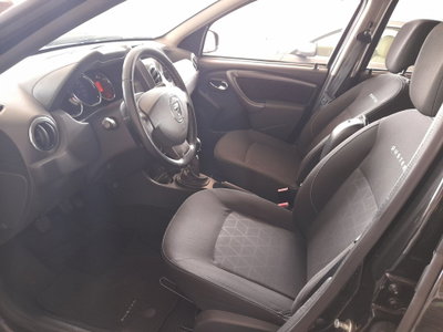 Dacia Duster 1.5 dCi 110CV 4x2 Lauréate (4)
