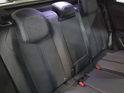 Peugeot 3008 BlueHDi 130 S&S EAT8 Allure Pack (18)
