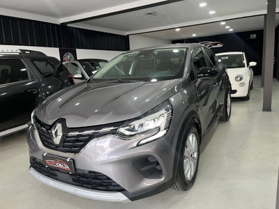 Renault Captur Blue dCi 95 CV Business usata