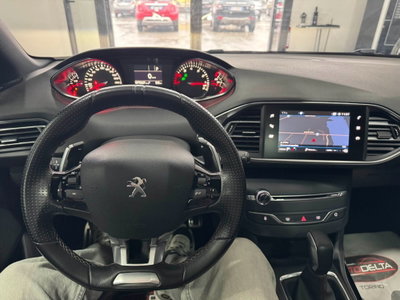 Peugeot 308 PureTech Turbo 130 S&S GT Line (14)