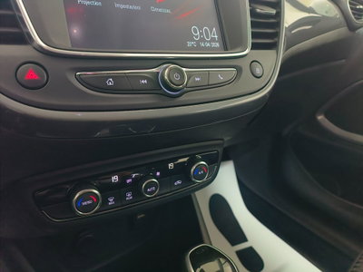 Opel Crossland X 1.2 Turbo 12V 130 CV Start&Stop Innovation (13)