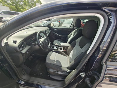 Opel Grandland X 1.5 diesel Ecotec Start&Stop Business (4)