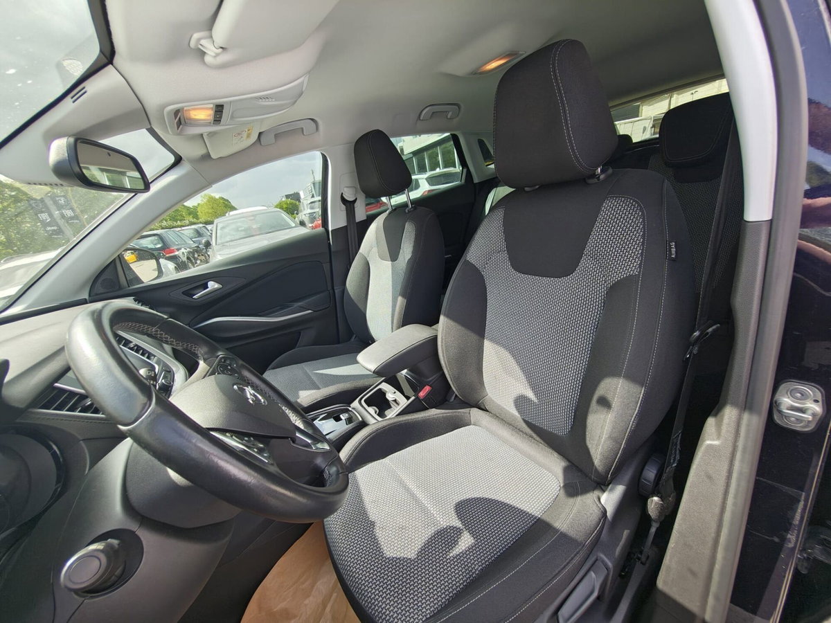Opel Grandland X 1.5 diesel Ecotec Start&Stop Business (7)