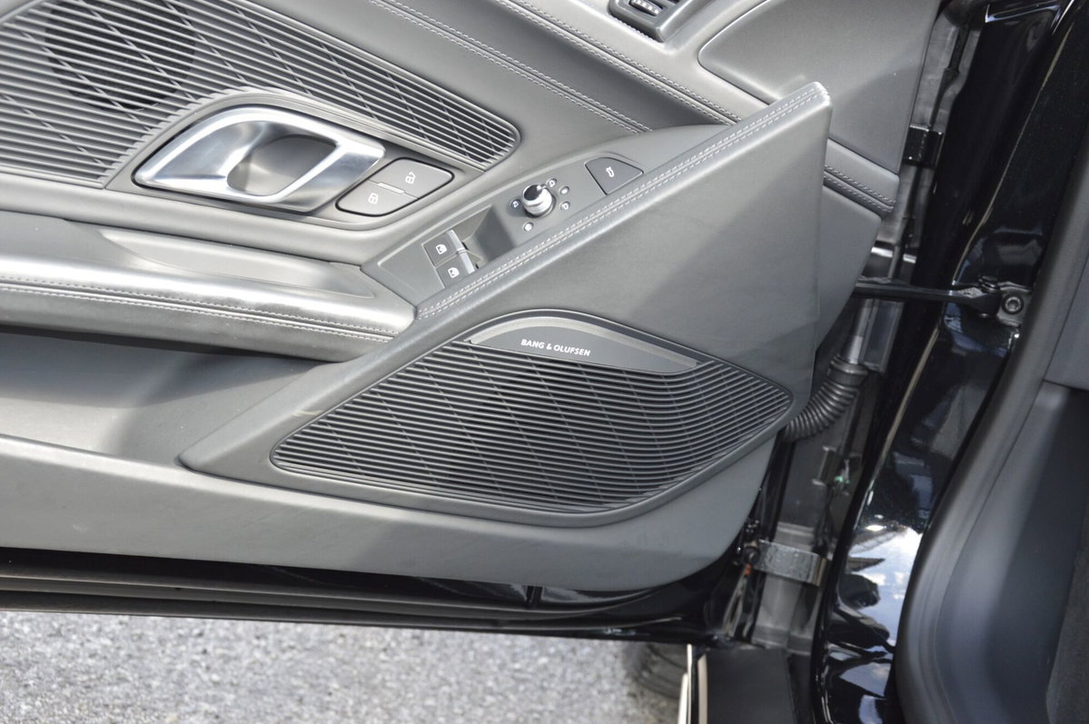 Audi R8 Coupé 5.2 FSI RWS S tronic (12)