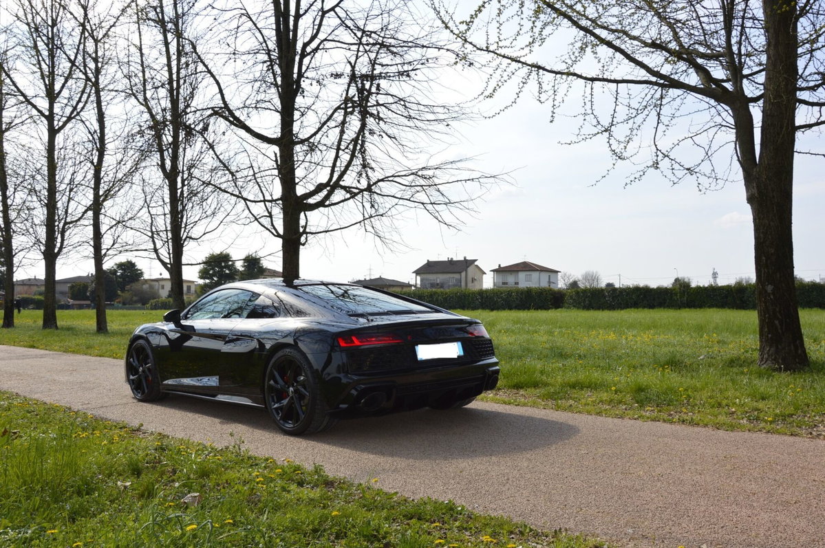 Audi R8 Coupé 5.2 FSI RWS S tronic (7)
