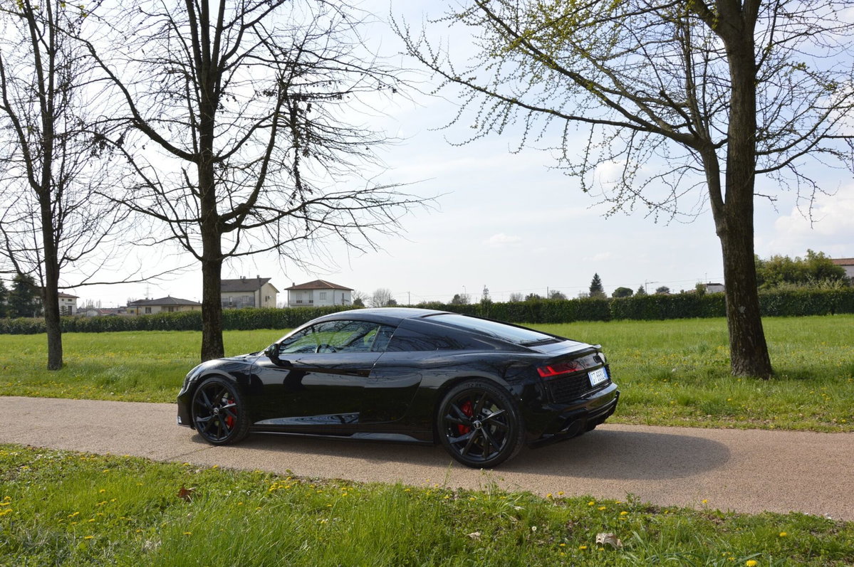 Audi R8 Coupé 5.2 FSI RWS S tronic (8)