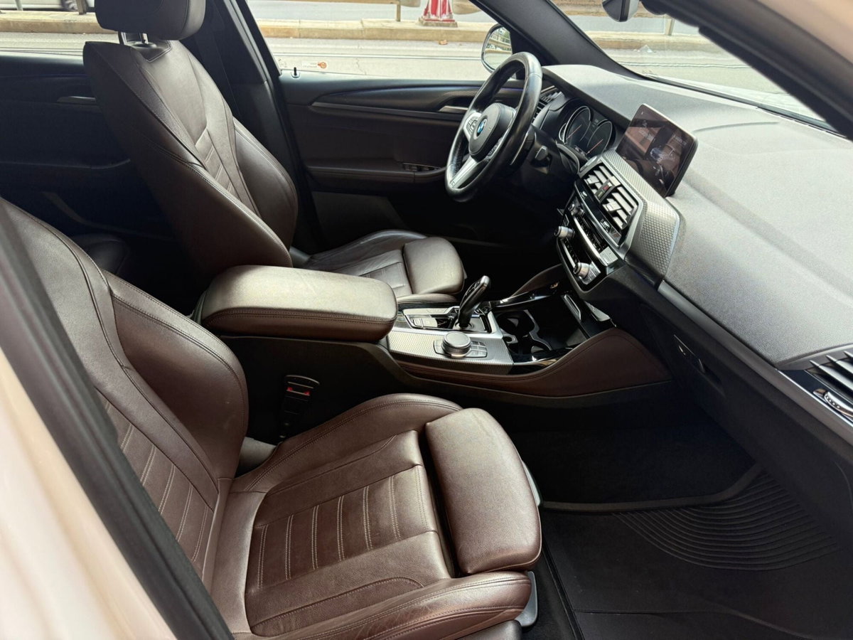 BMW X4 xDrive25d Msport-X (8)