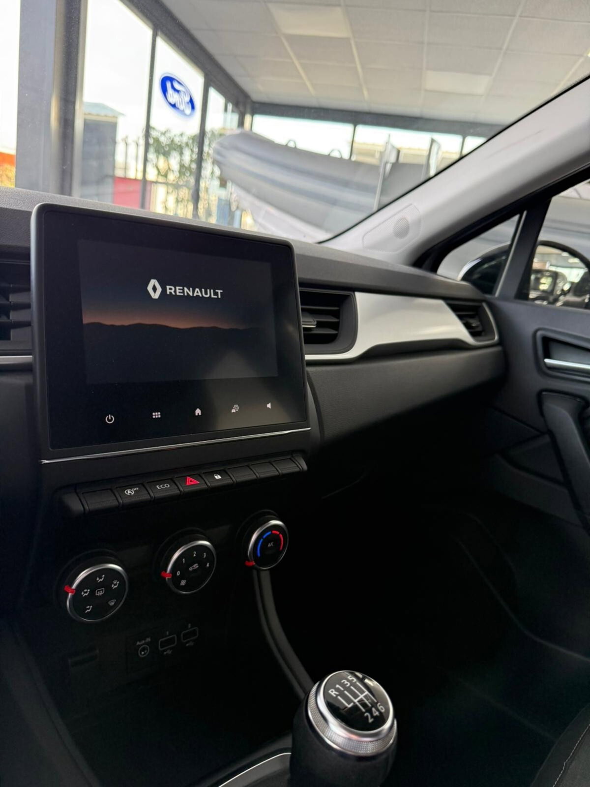 Renault Captur TCe 100 CV GPL FAP Intens (13)