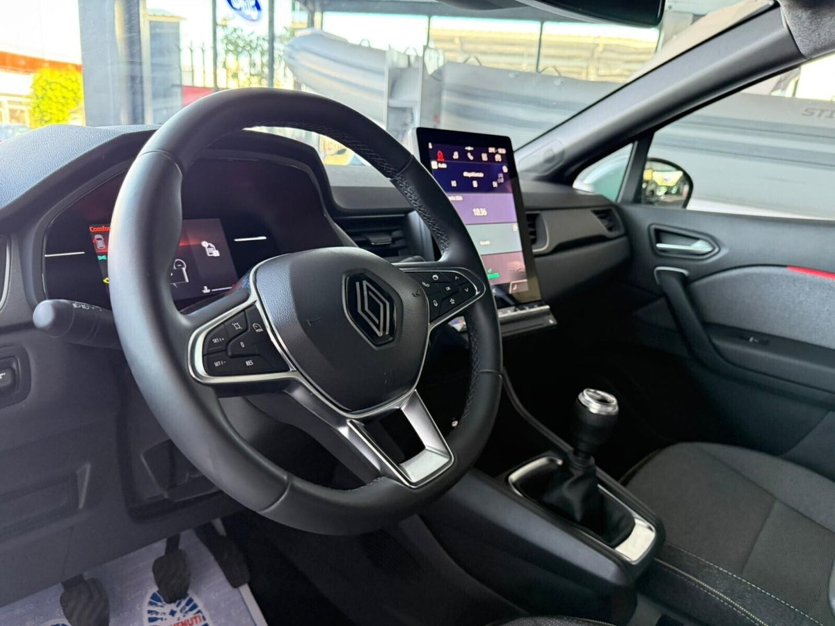 Renault Captur TCe 90 CV Techno (13)