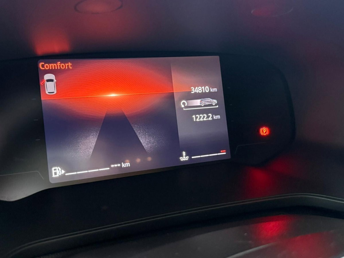 Renault Captur TCe 90 CV Techno (20)