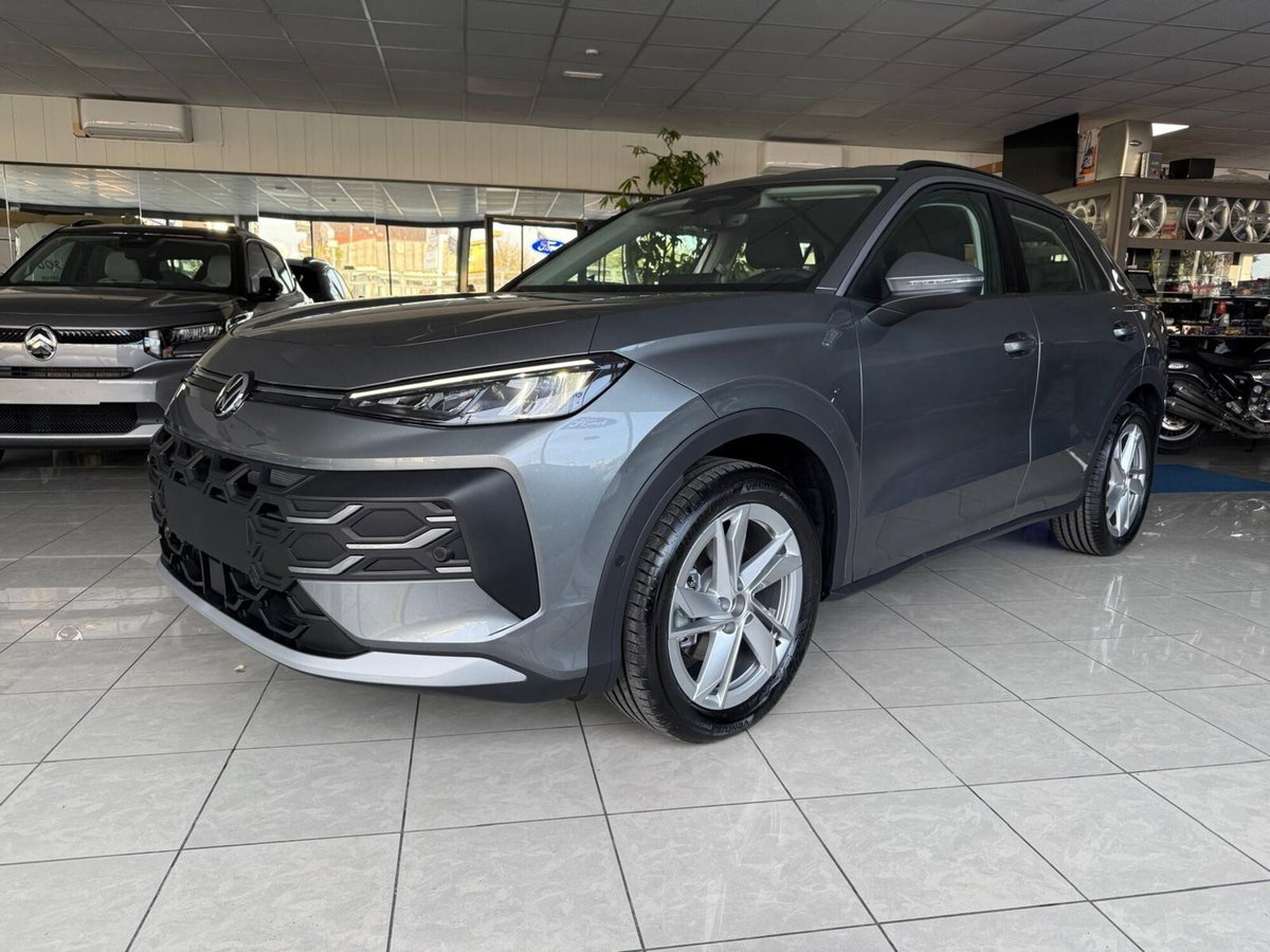 Volkswagen T-Roc 1.5 etsi Life 115cv dsg (3)