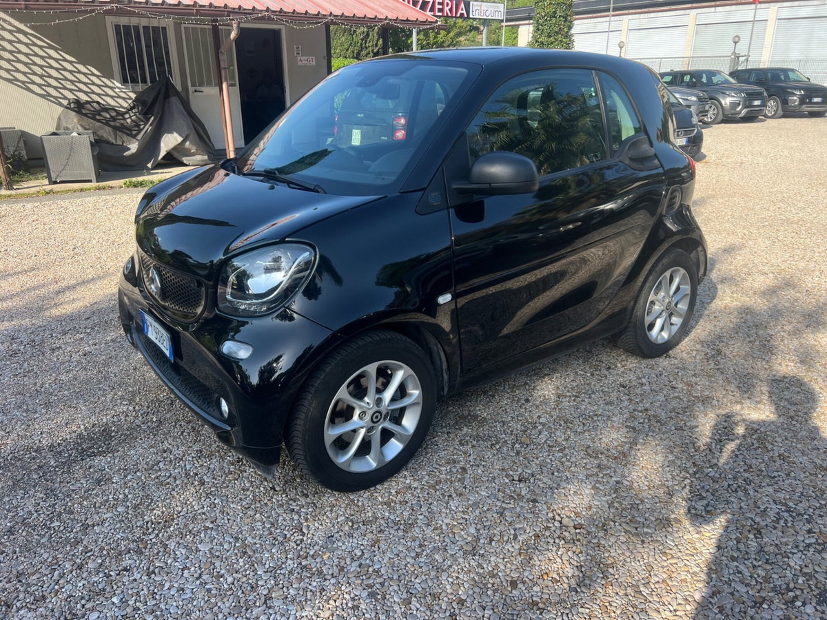 smart Fortwo EQ Passion Nightsky (2)