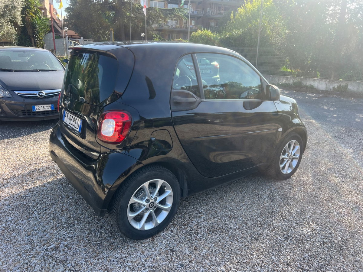 smart Fortwo EQ Passion Nightsky (5)