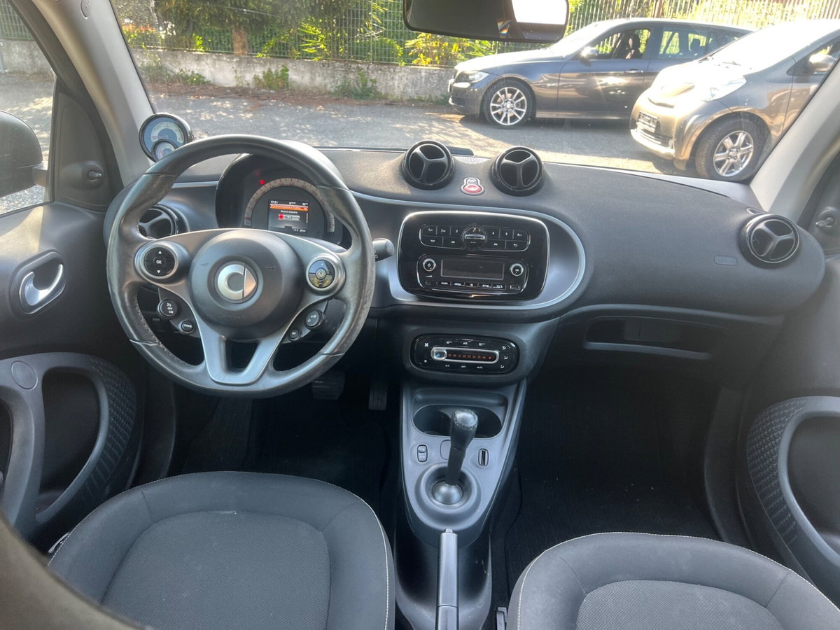 smart Fortwo EQ Passion Nightsky (8)