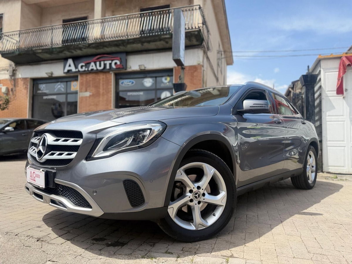Mercedes-Benz GLA SUV 200 d Automatic Sport (9)