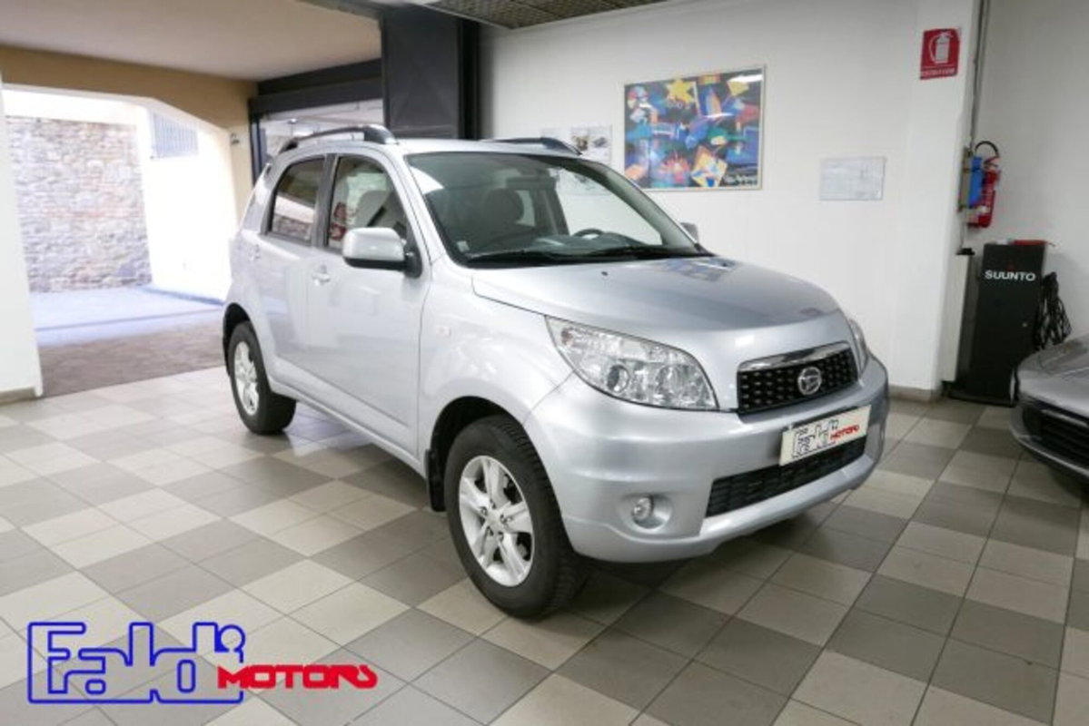 Daihatsu Terios 1.5 4WD Hiro Green Powered