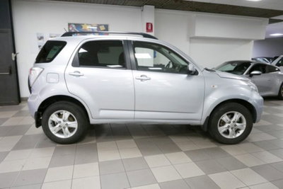 Daihatsu Terios 1.5 4WD Hiro Green Powered (3)