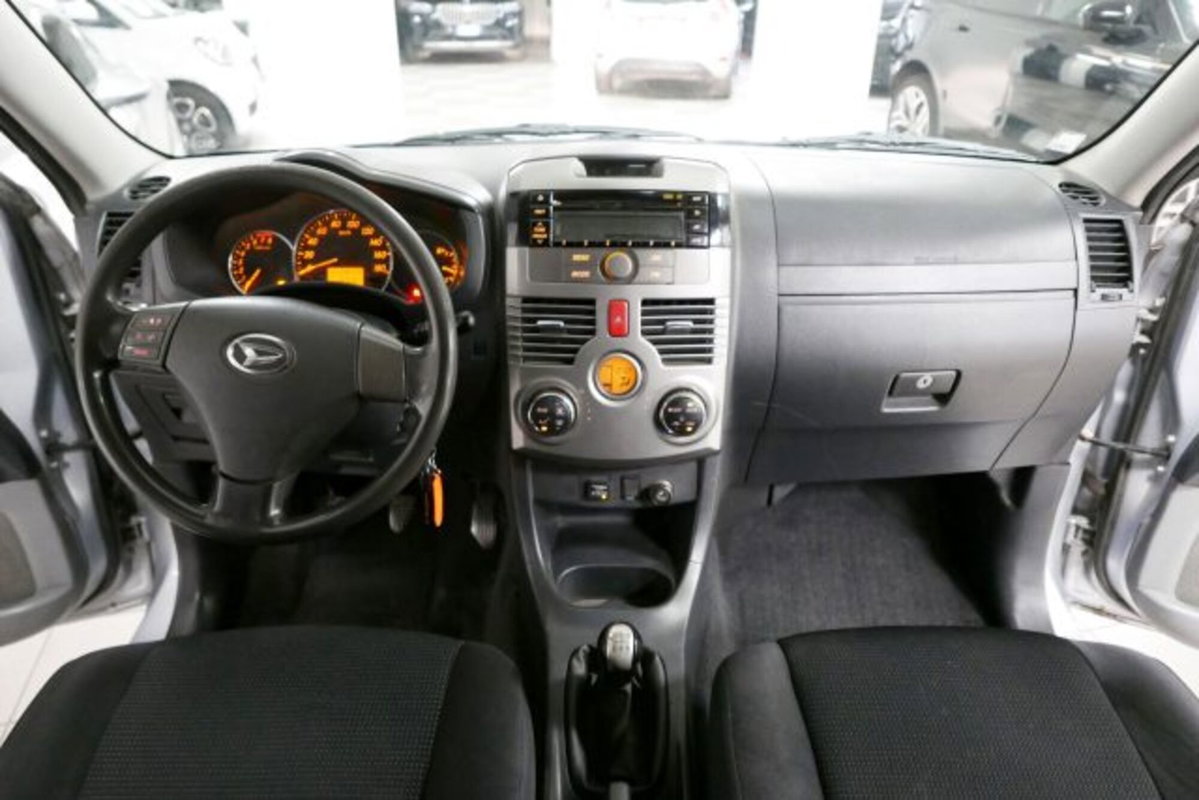 Daihatsu Terios 1.5 4WD Hiro Green Powered (6)