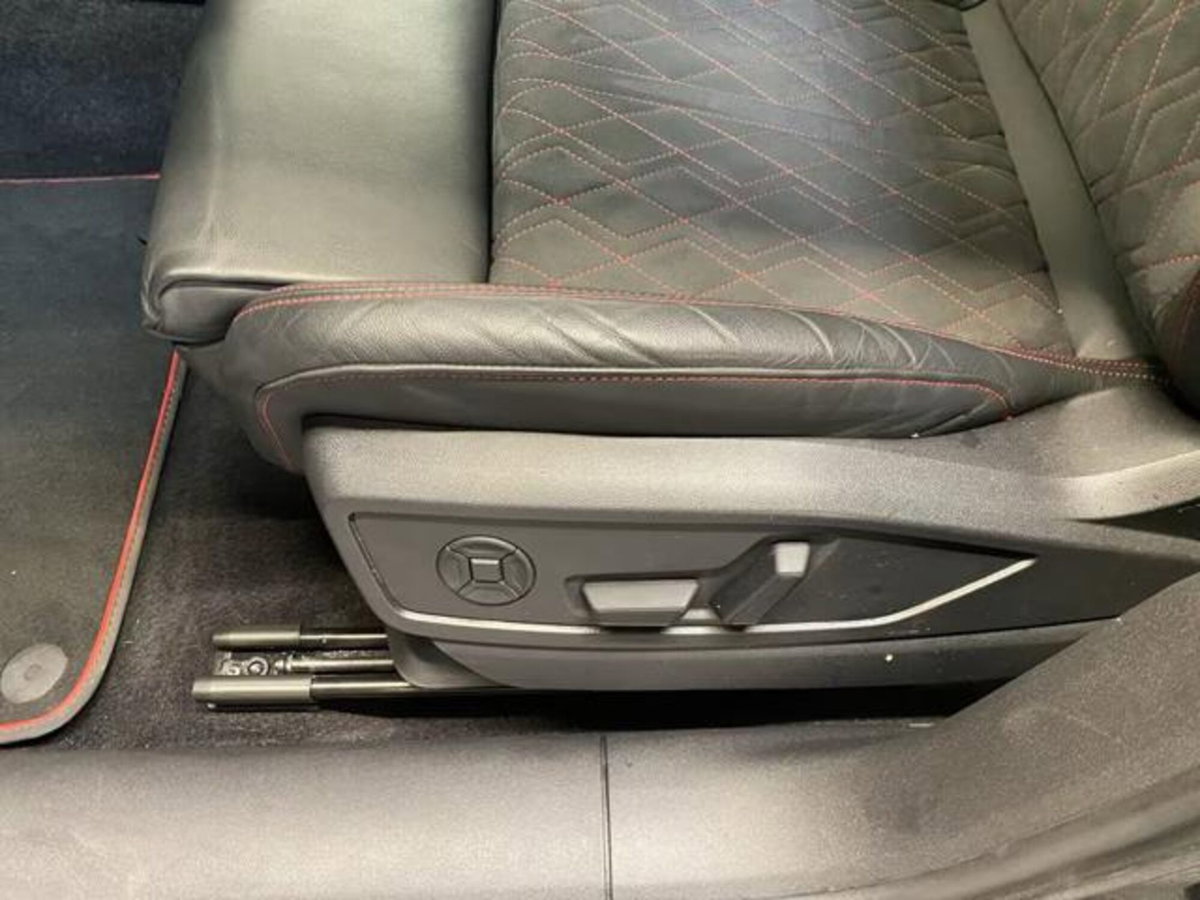 Audi Q5 2.0 tdi mhev+ S line edition quattro 204cv s-tronic (9)