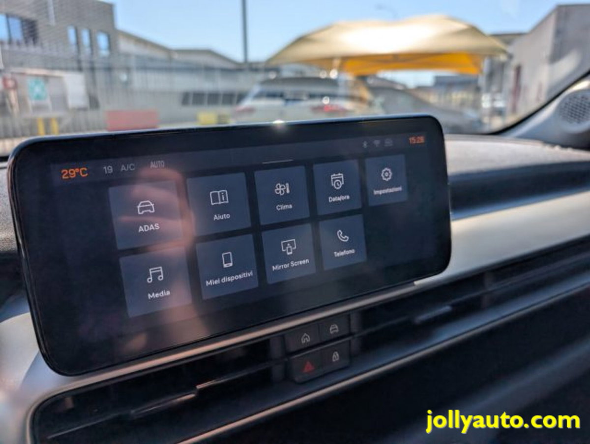 Jeep Avenger 1.2 turbo Altitude fwd 100cv (18)