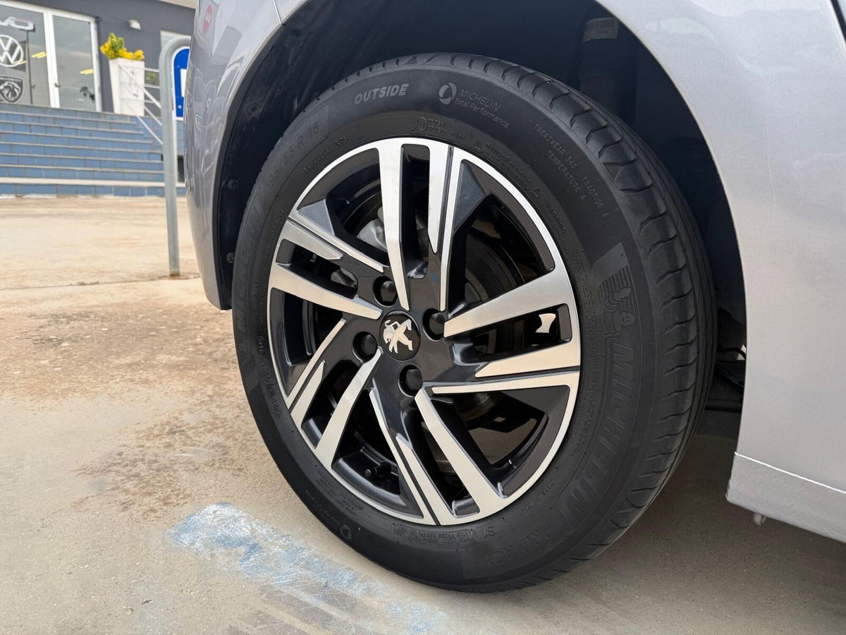 Peugeot 208 BlueHDi 100 Stop&Start 5 porte Allure (10)