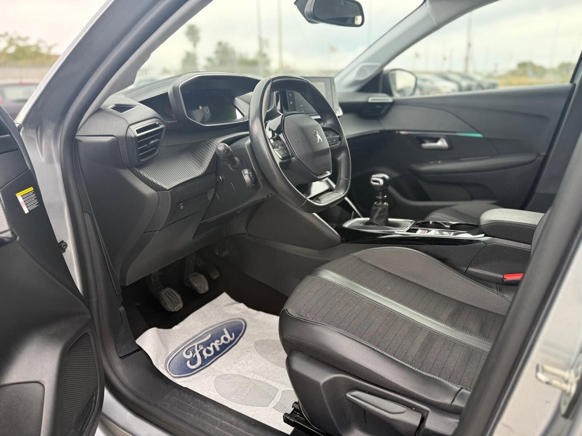 Peugeot 208 BlueHDi 100 Stop&Start 5 porte Allure (18)