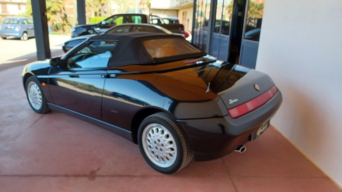 Alfa Romeo Gtv 3.0i V6 24V cat L (10)