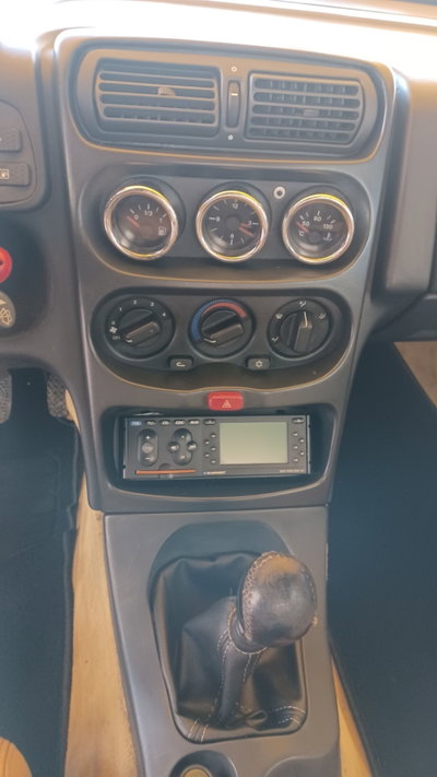 Alfa Romeo Gtv 3.0i V6 24V cat L (19)