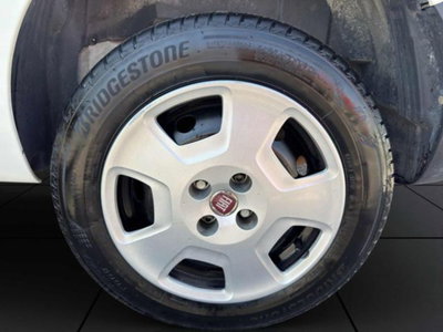 Fiat Fiorino 1.4 8V CNG 70CV Cargo SX (19)