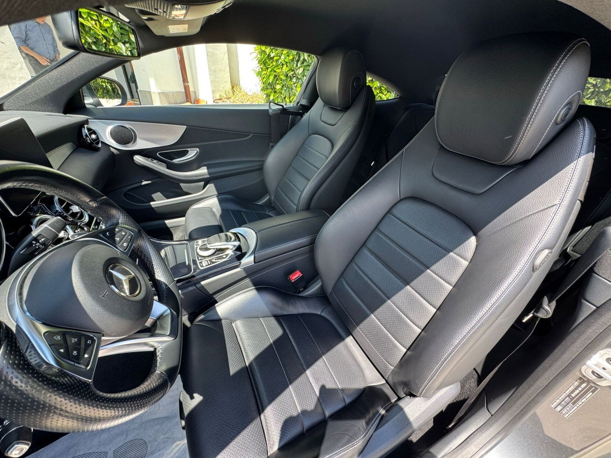 Mercedes-Benz Classe C Coupé 220 d Coupé Premium (10)