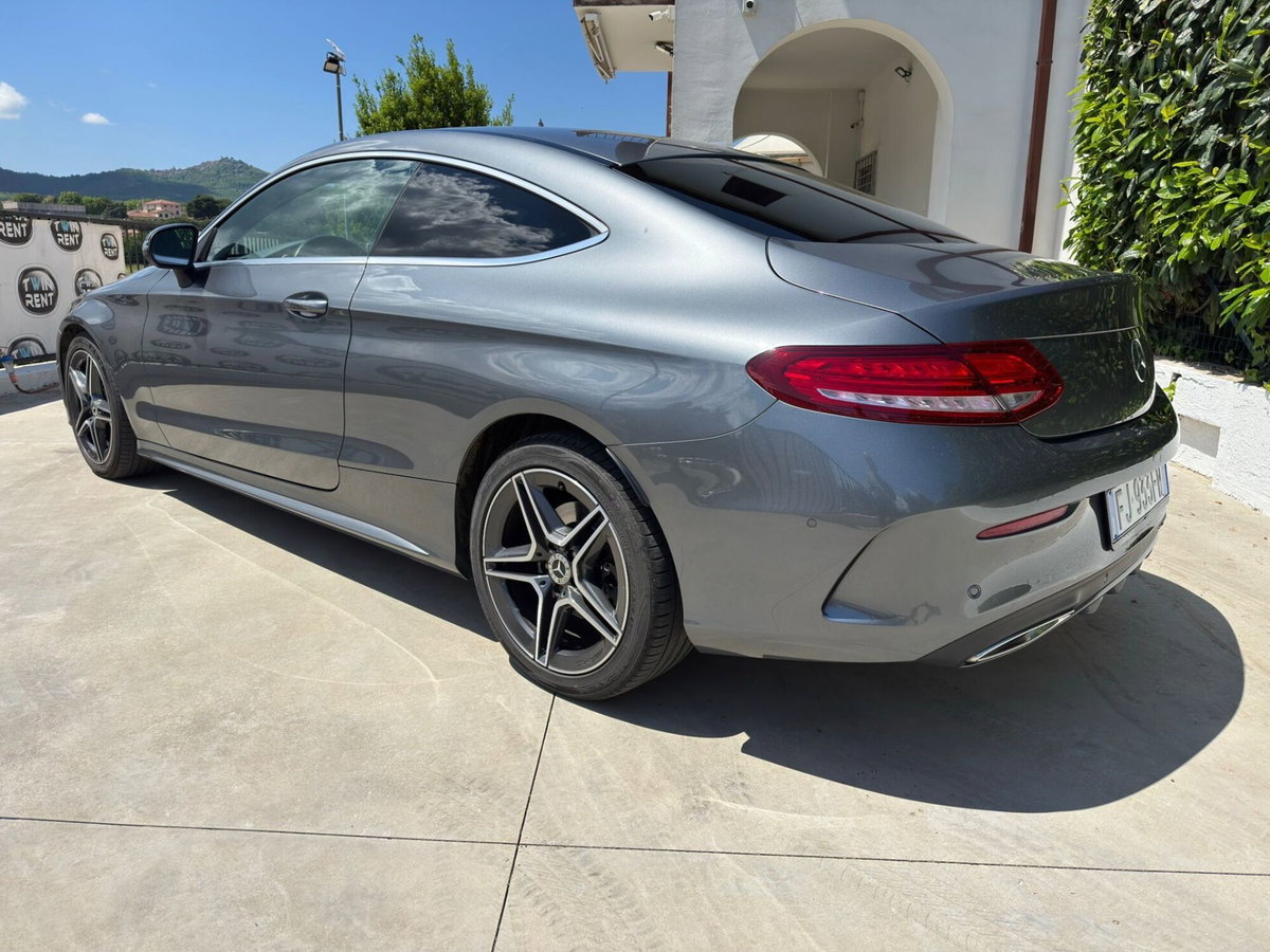 Mercedes-Benz Classe C Coupé 220 d Coupé Premium (5)