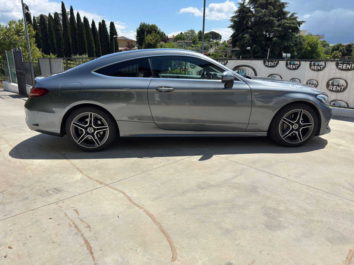 Mercedes-Benz Classe C Coupé 220 d Coupé Premium (7)