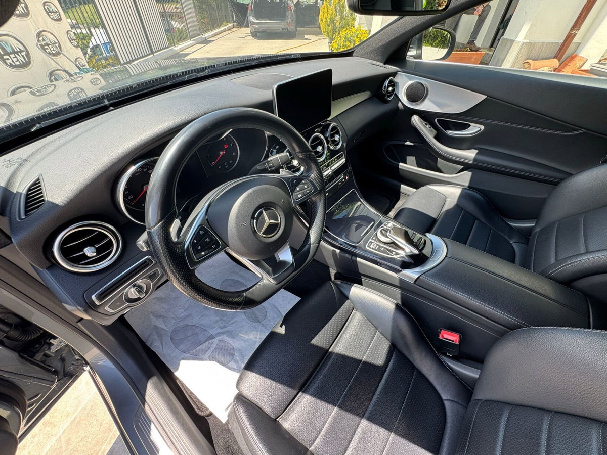 Mercedes-Benz Classe C Coupé 220 d Coupé Premium (9)