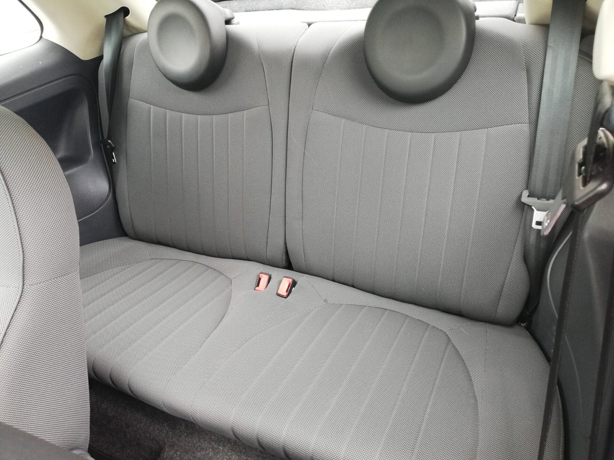 Fiat 500 1.2 Lounge (11)