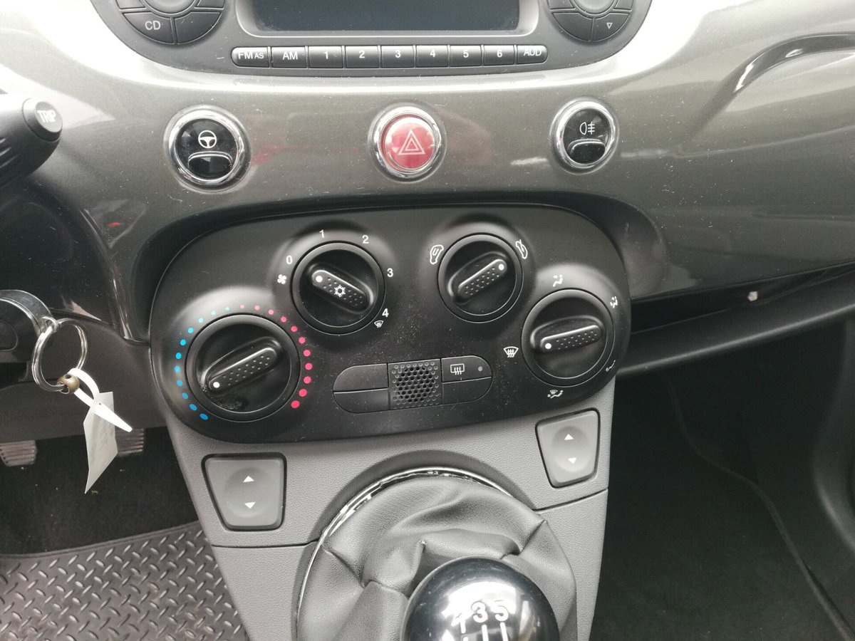 Fiat 500 1.2 Lounge (9)