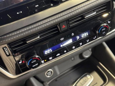 Nissan Qashqai 1.3 mhev N-Connecta 4wd 158cv xtronic (16)