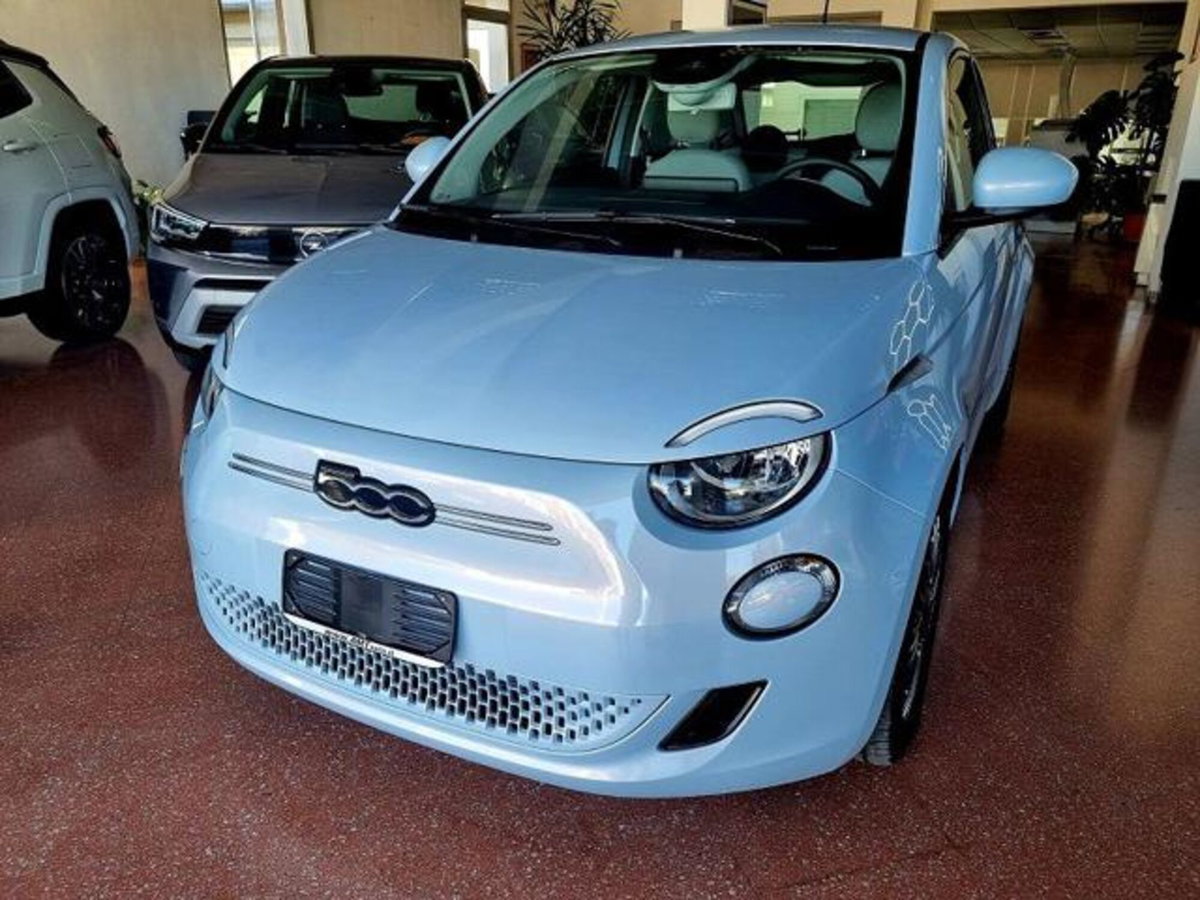 Fiat 500 Cabrio e Cabrio 42 kWh Icon (3)