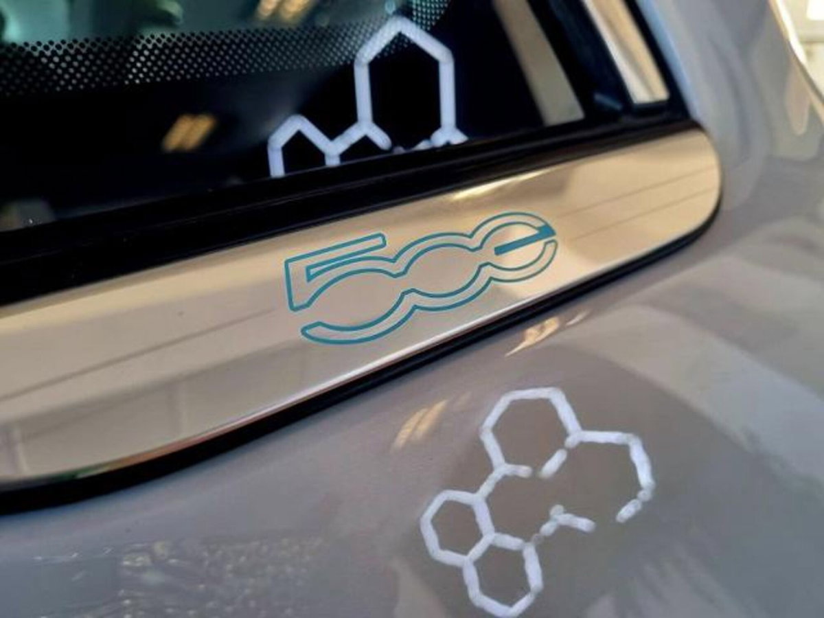 Fiat 500 Cabrio e Cabrio 42 kWh Icon (9)