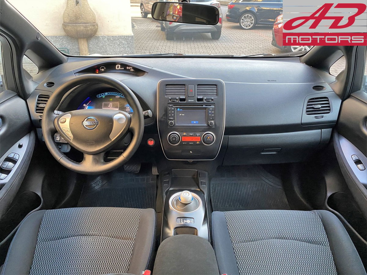 Nissan Leaf Visia (12)