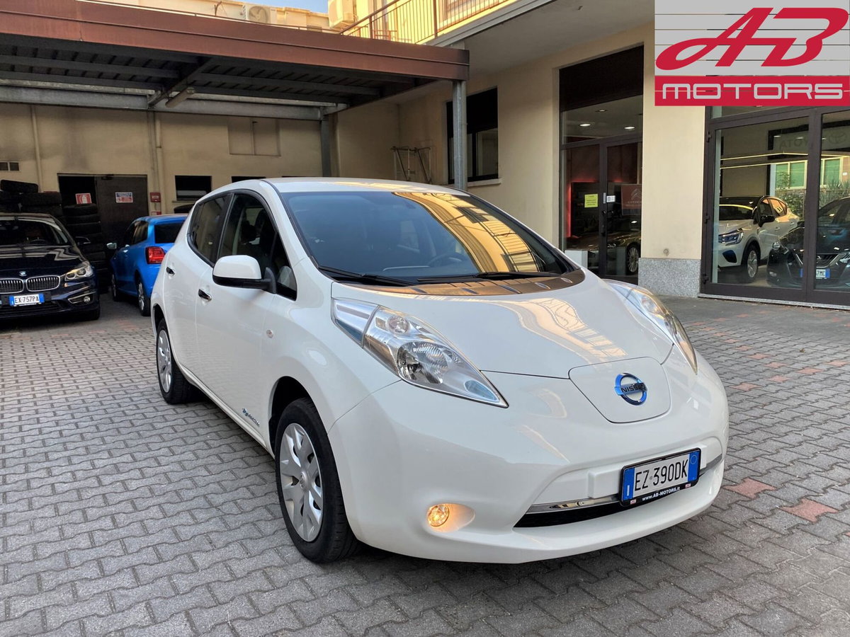 Nissan Leaf Visia (3)
